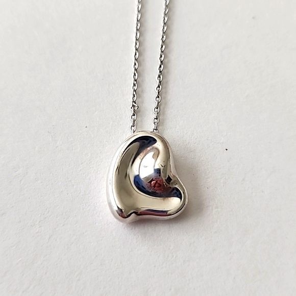 Tiffany & Co. Elsa Peretti Full Heart Pendant - Picture 3 of 8